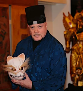 Grandmaster Anatole with Mask of the Celestial Fox